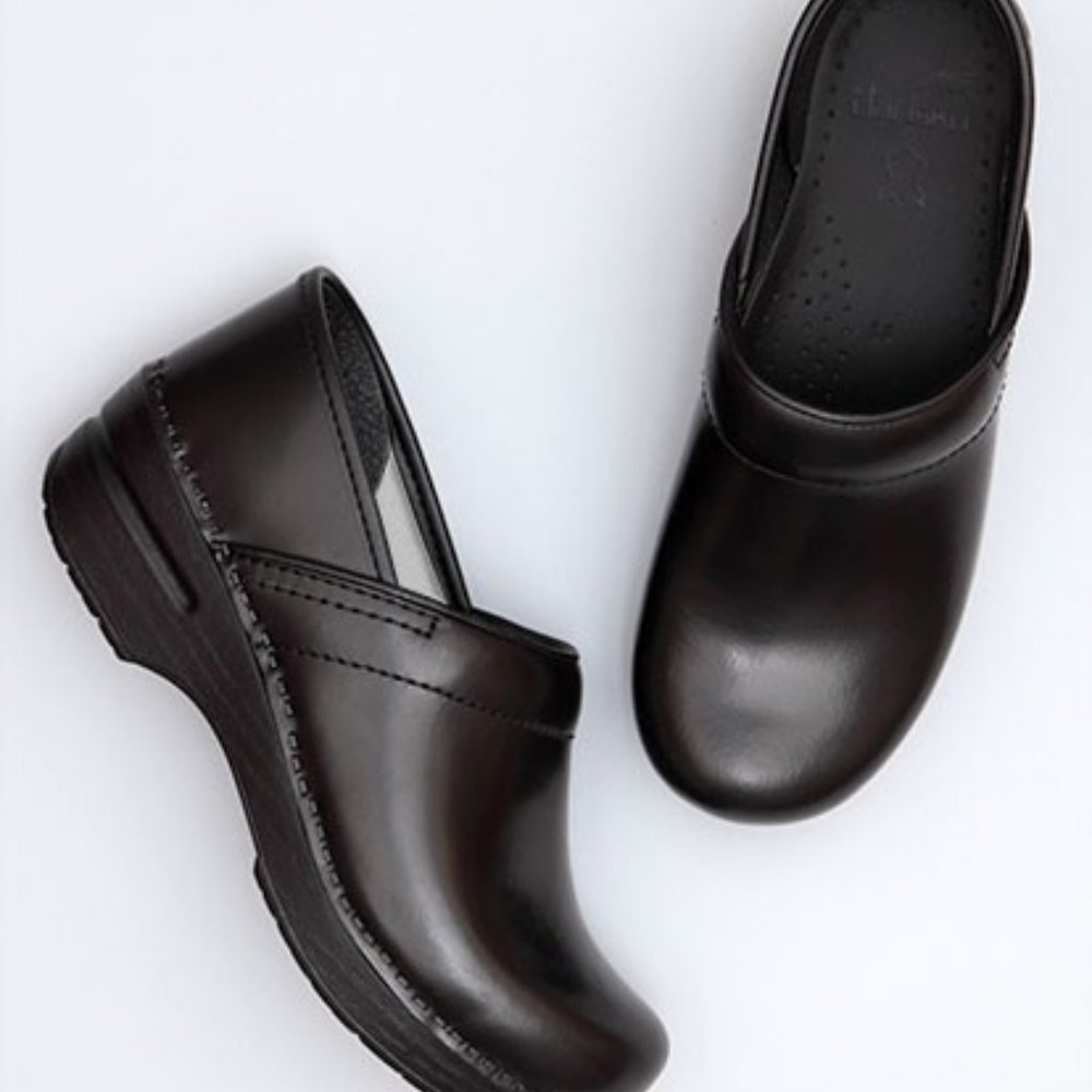 Dansko Black Pro Leather Women's Clog | Size 40